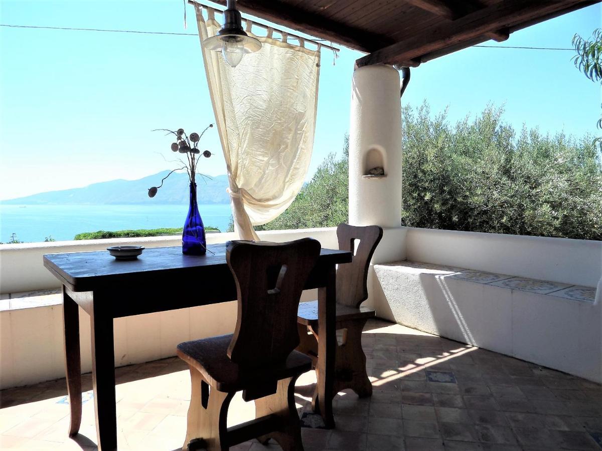 סנטה מרינה סלינה Case Al Mare - Terrazzi Panoramici E Ampio Giardino מראה חיצוני תמונה