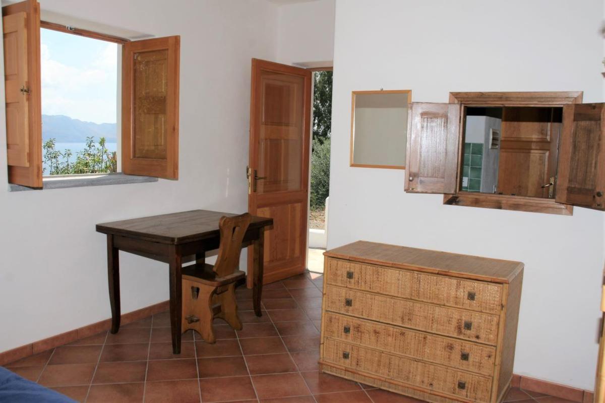 סנטה מרינה סלינה Case Al Mare - Terrazzi Panoramici E Ampio Giardino מראה חיצוני תמונה